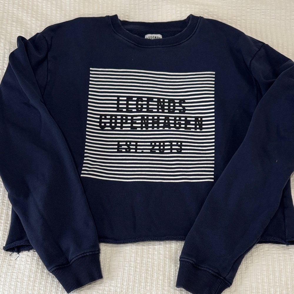 Navy Legends Copenhagen Cropped Sweatshirt